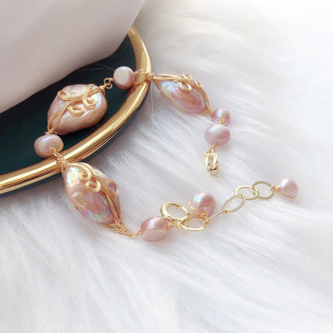 Gorgeous Baroque Bracelet