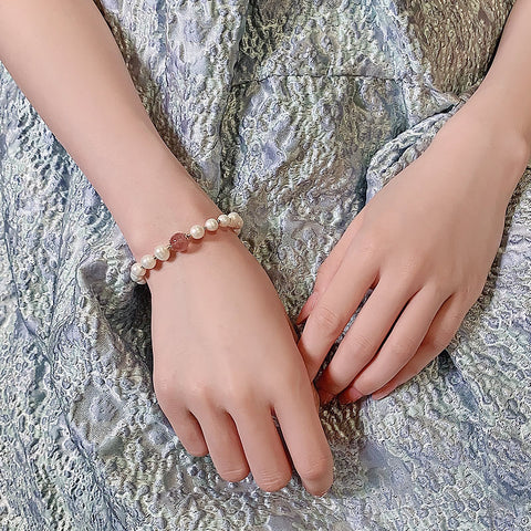 Cute Pearl and Strawberry Quartz