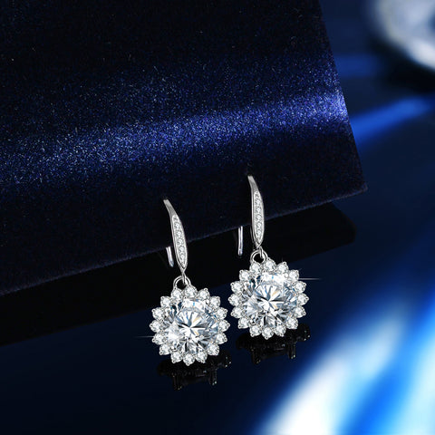 Gorgeous Adjustable 18K Moissanite Earring (Sunflower Style)