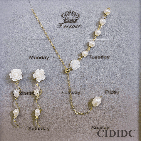 Flower White Pearl Set (4PCS)