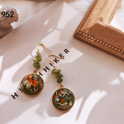 Elegant Round Earrings