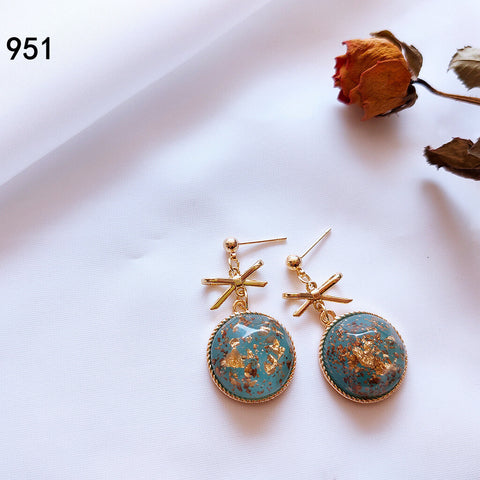 Elegant Round Earrings