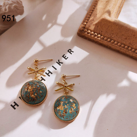 Elegant Round Earrings