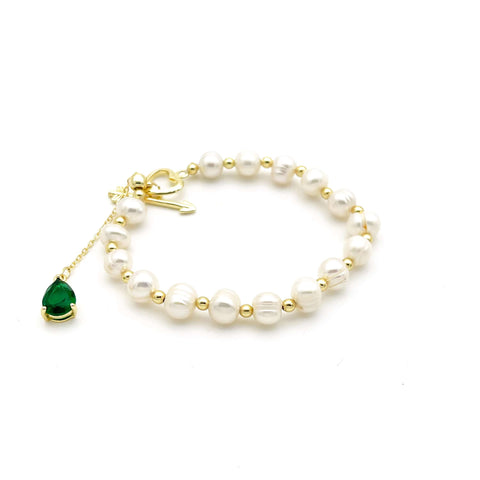 Elegant Bracelet with Green Drop