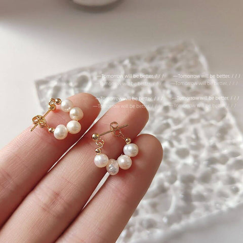 White Pearl Elegant Earrings