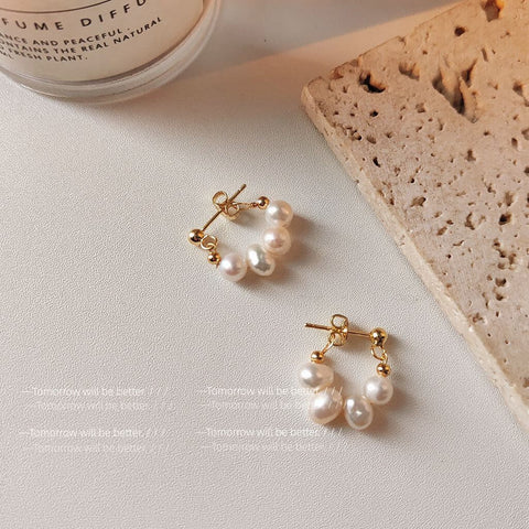White Pearl Elegant Earrings
